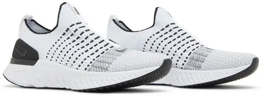 Nike React Phantom Run Flyknit 2 Oreo